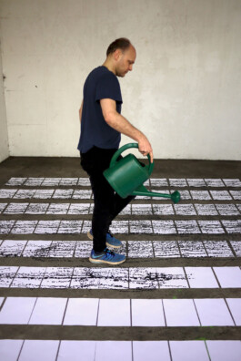 Onzgi-Gardening-OLM-Artspace-Neuchatel-2018-02 