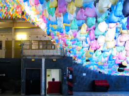 Onzgi-Air-de-l-ocean-La-Generale-Paris-2013-01 