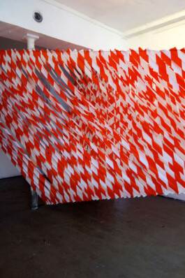 Onzgi-Elements-d-Espace-Galerie-Friches-Paris-2015-02 